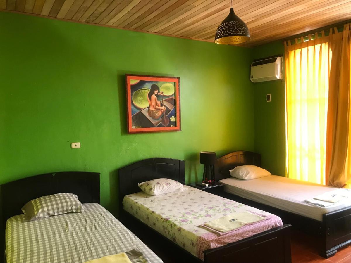 Amazon Dream Hostel With Ac And Starlink イキトス エクステリア 写真
