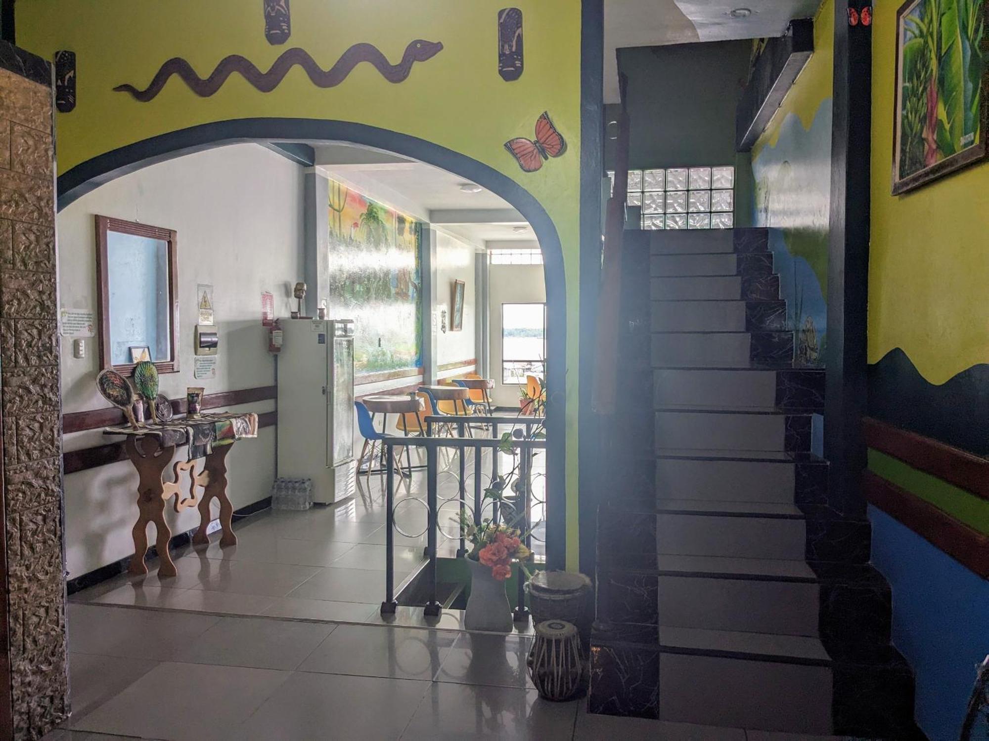 Amazon Dream Hostel With Ac And Starlink イキトス エクステリア 写真